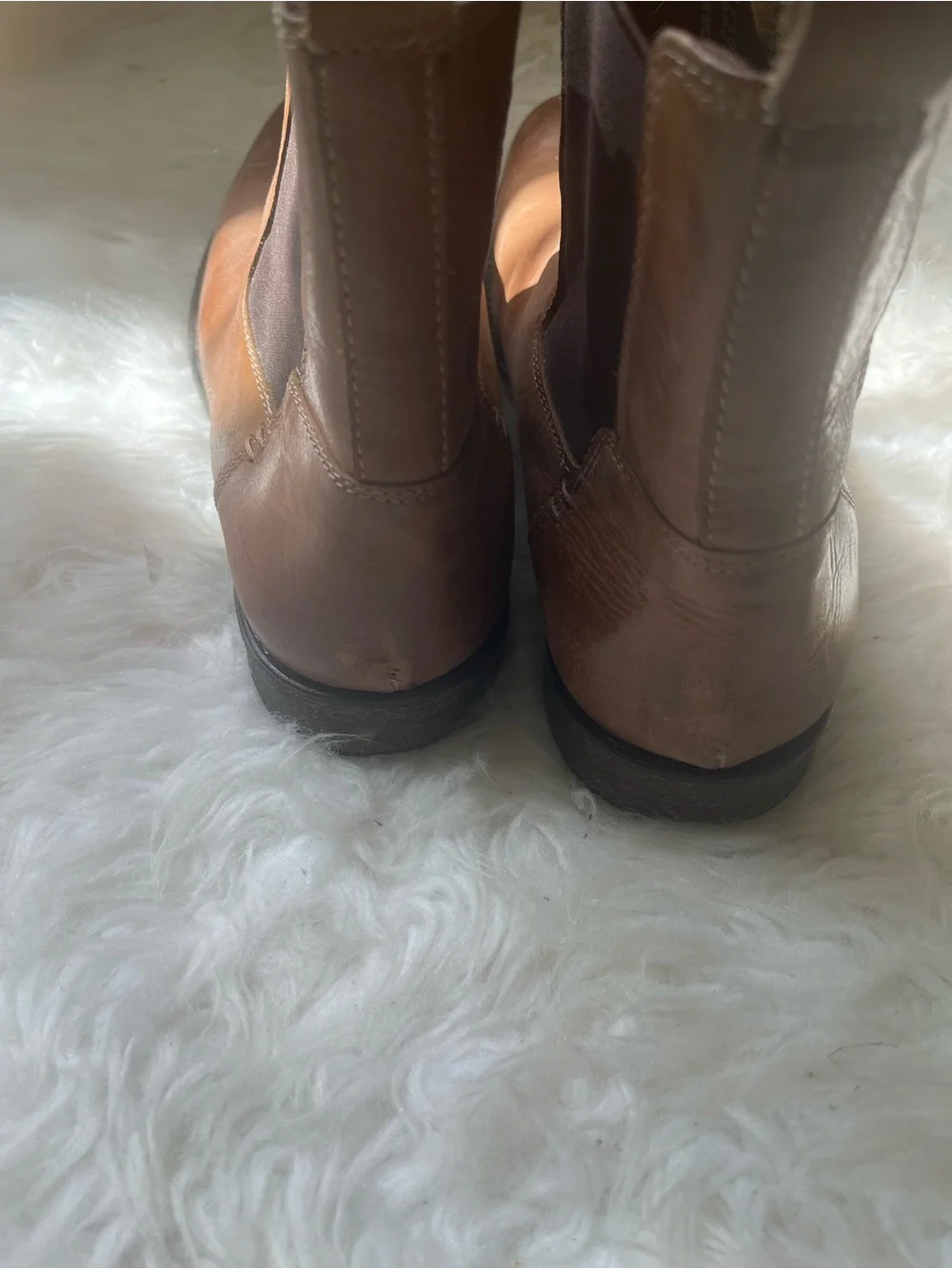 GBX Men’s Chelsea Boots leather tan and Brown elastic sides slip on boots SZ10.5